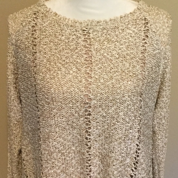 Zipper back sweater - Picture 2 of 4